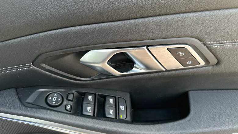 BMW 3 Series 320i M Sport 4dr Step Auto Petrol Saloon